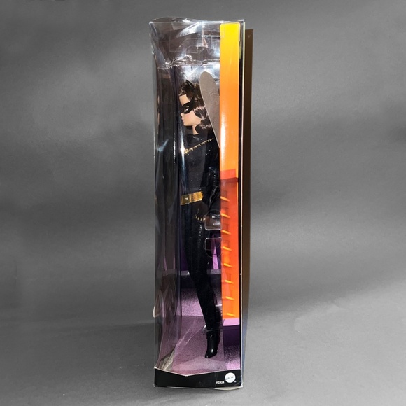 Retro Catwoma 12" Doll - Picture 7 of 11